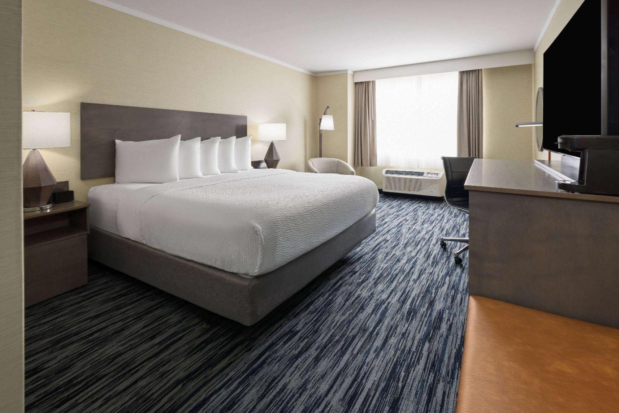 Penn Harris Hotel Harrisburg, Trademark By Wyndham Εξωτερικό φωτογραφία